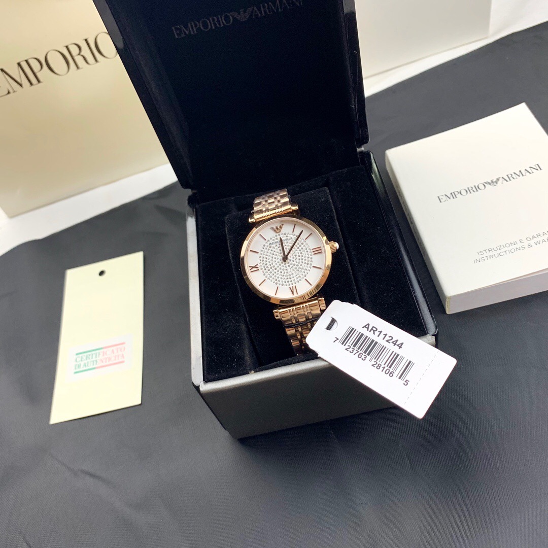 AR11244 ARMANI 阿玛尼正品手表，全套专柜包装，带盖章保卡，防伪卡，支持专柜验货，实物拍摄；最