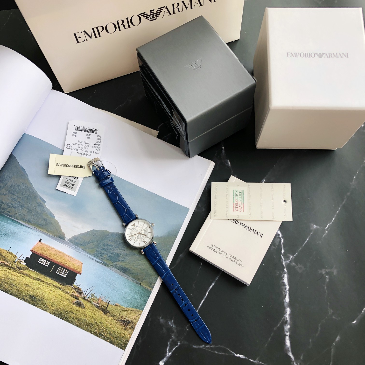 AR11344 (Emporio Armani)佟丽娅明星同款经典满天星浪漫蓝色女士腕表；AR11344春