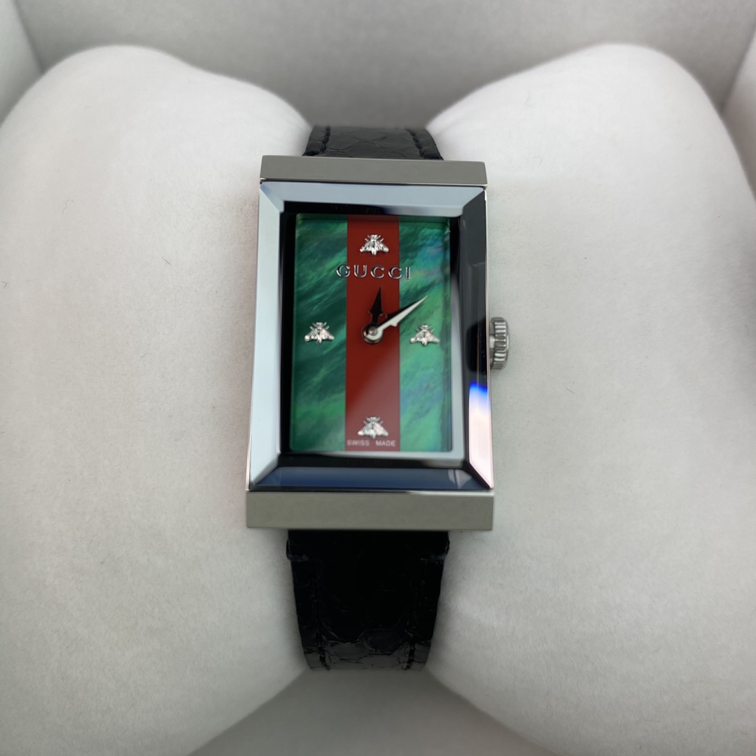GC59 GUCCI古驰正品手表欧美潮牌石英时尚复古条纹潮流女表 ！古驰方型的款式不算多，这是其中最